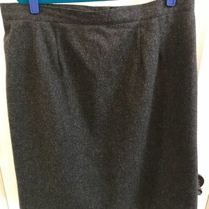 2 For $20 🔥 Sag Harbor Charcoal Wool Blend Skirt
